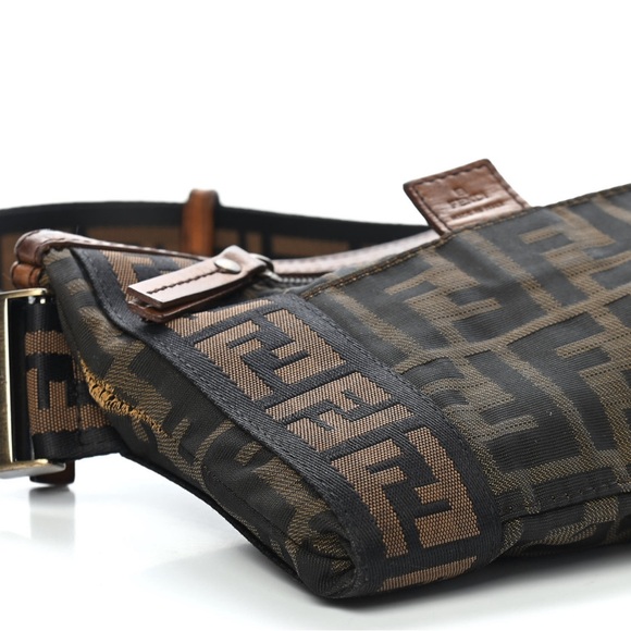 Fendi Zucca Belt Bag - Picture 4 of 7